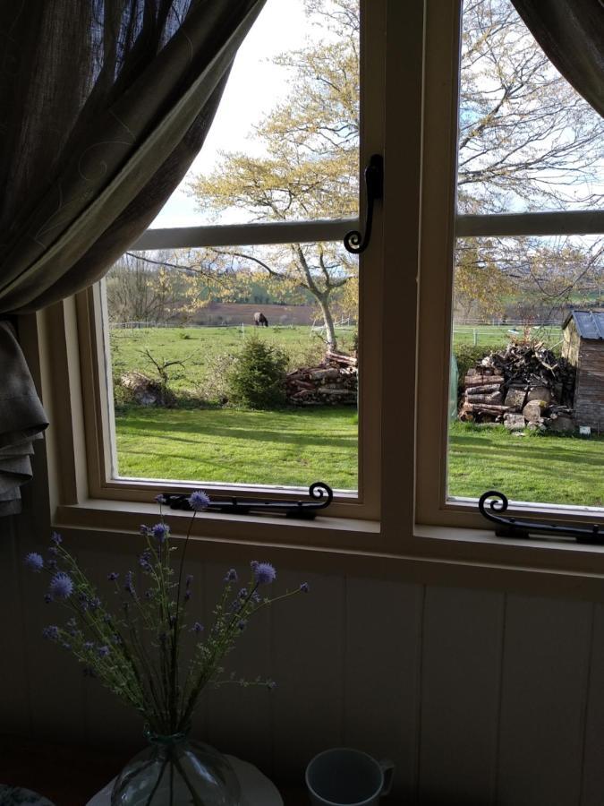 The Shepherds Hut @ Les Aulnaies *